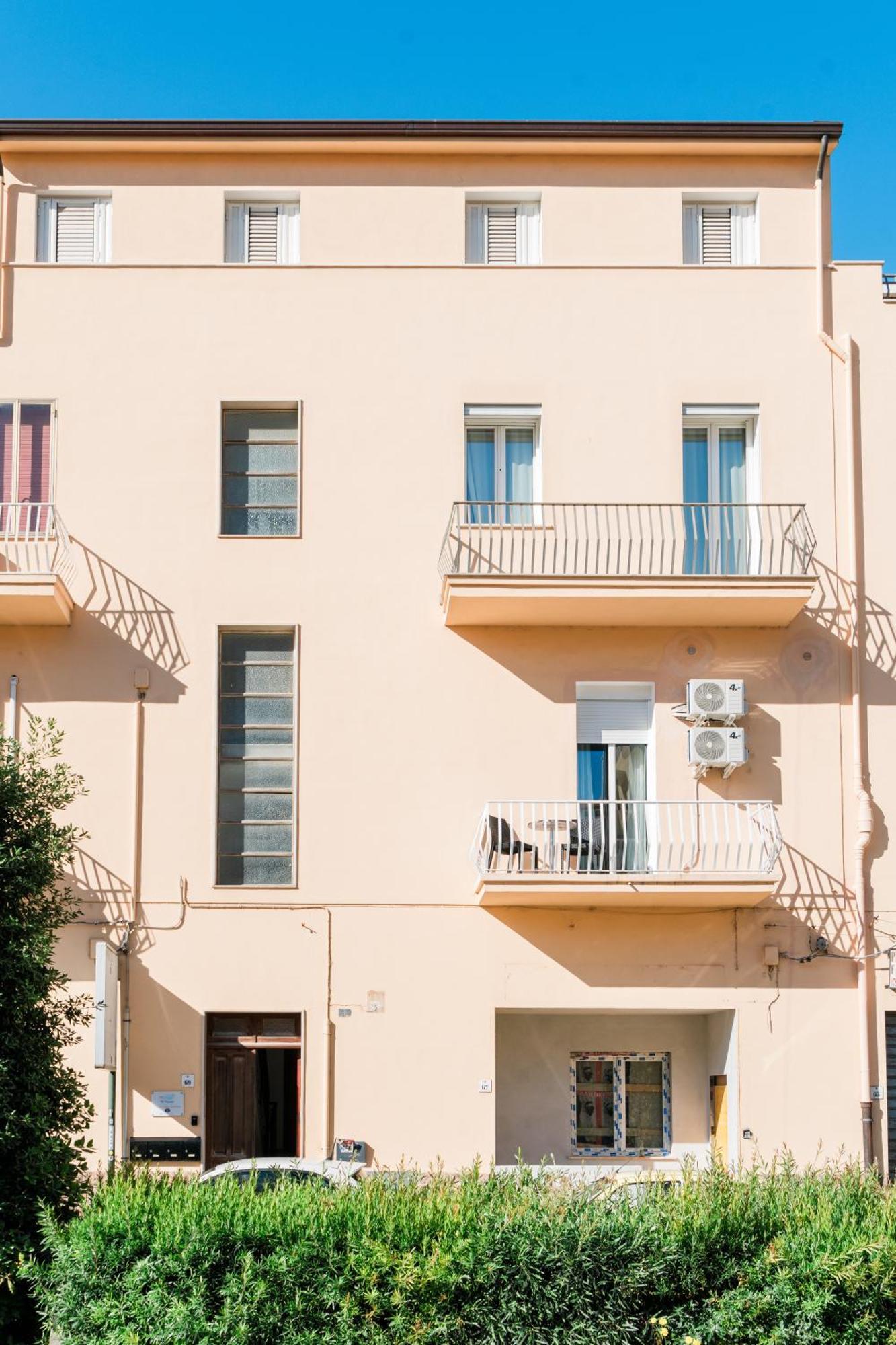 Fg Vacanze Алгеро Екстериор снимка